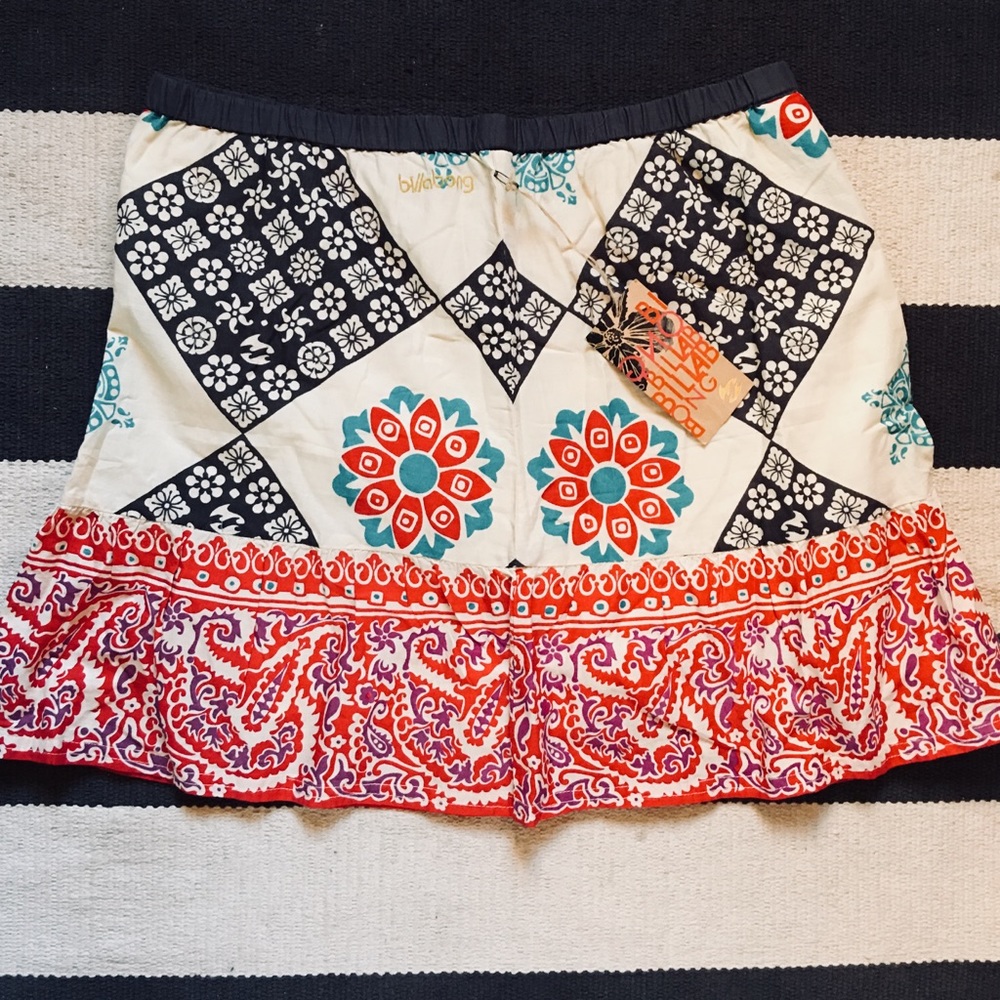 Billabong skirt 🌸